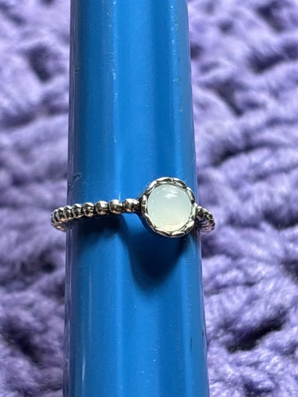 Opalite Textured Silvertone Ring Size 7.75